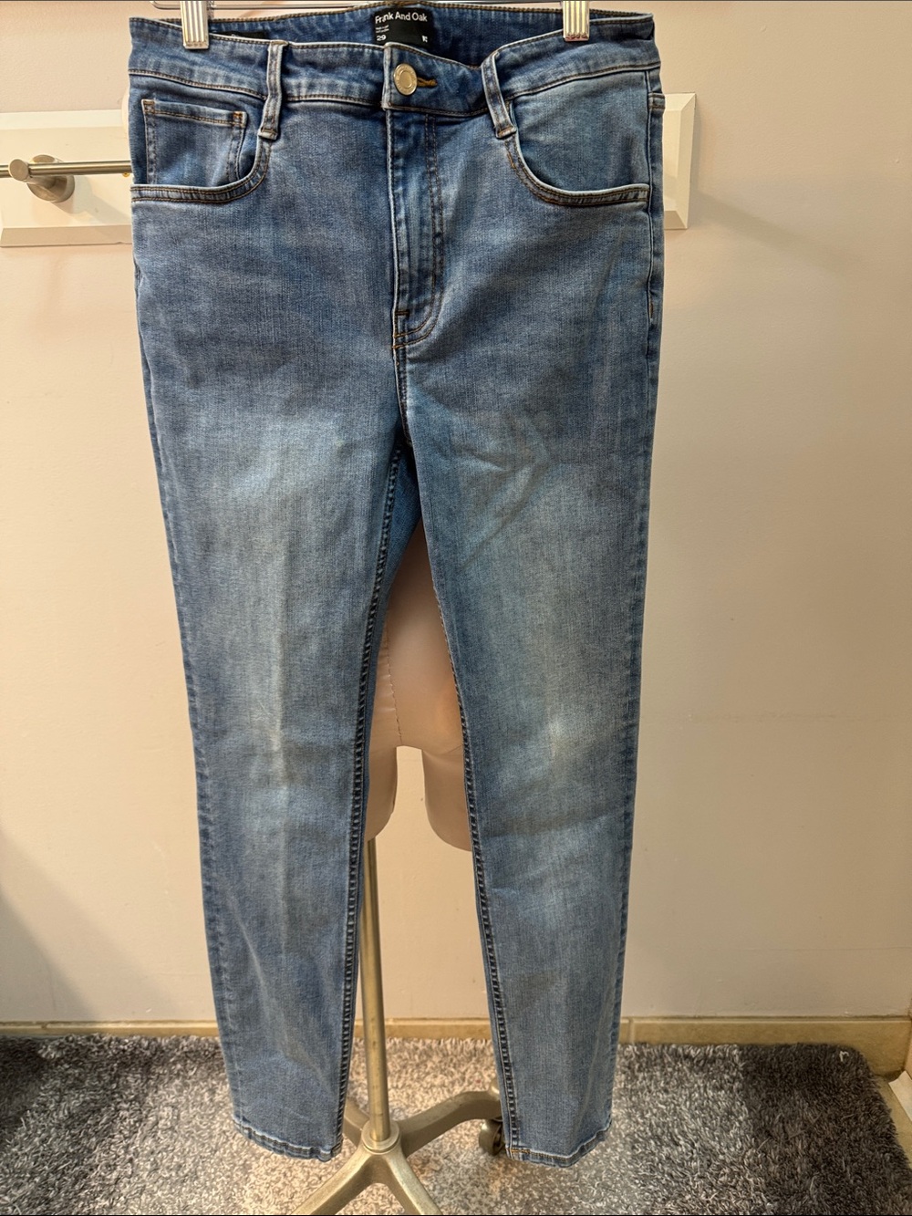 women's frank and oak jeans straight leg sz. 29